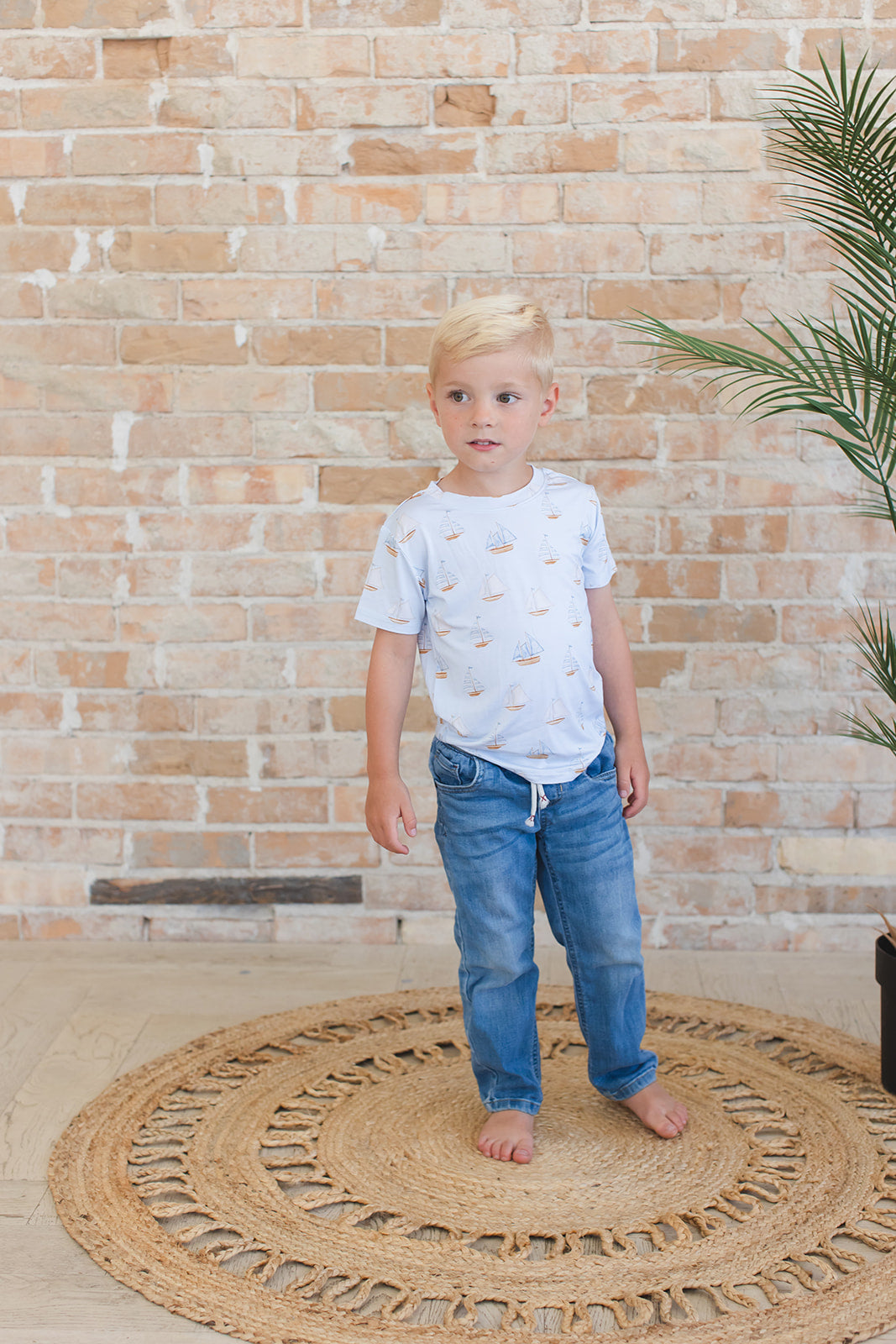 Sailboats - Everyday Tee Blush Lotus