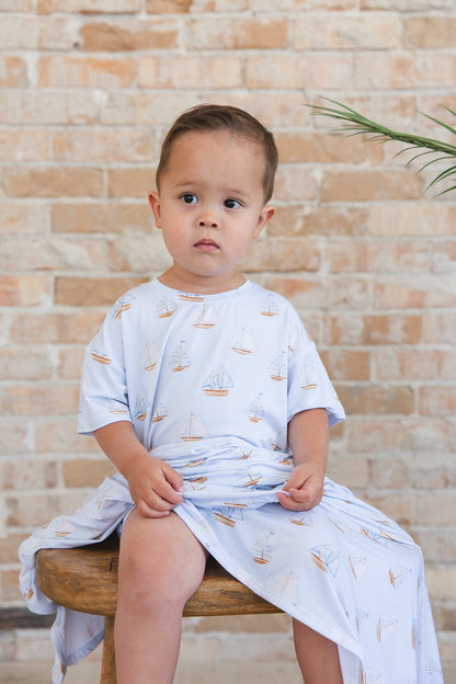 Sailboats - Bubble Tee Blush Lotus