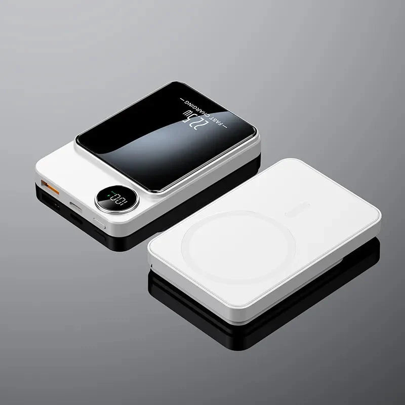 Fast charging Magsafe powerbank SmartPursue™