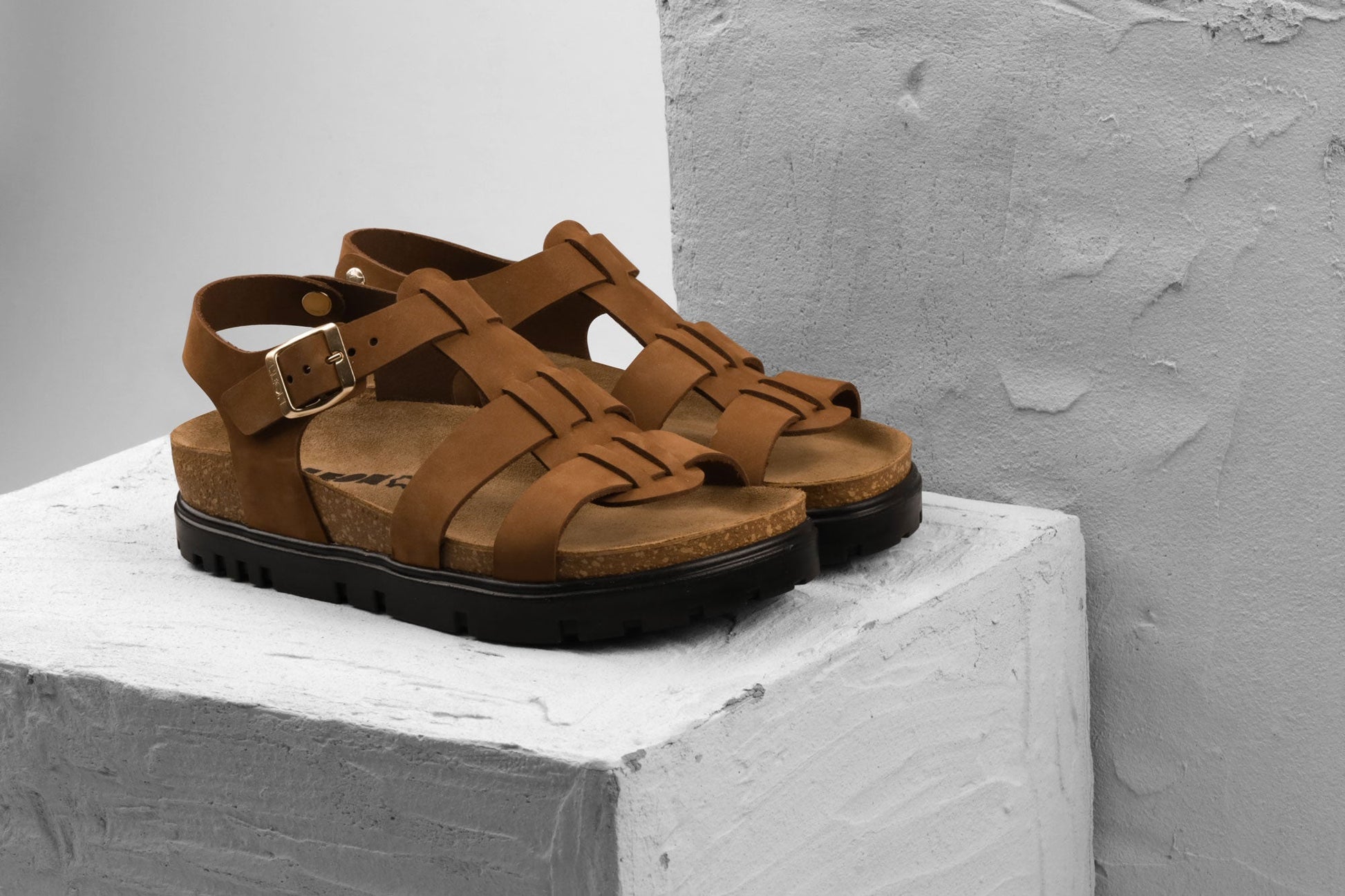 Roma by LEON– Women’s Platform Fisherman Style Sandal- Cushioned Footbed & Chunky Sole LEON Footwear USA
