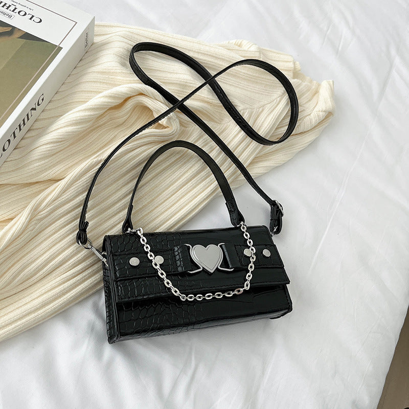 Women's New Fashion Fashion Chain Shoulder Bag See size chart under “more details” The Fashion Celestial