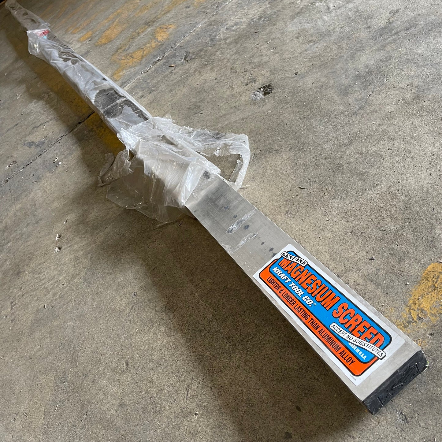 KRAFT TOOL CO. Magnesium Screed 192”x1 1/2”x3 1/2” CC616 PayWut