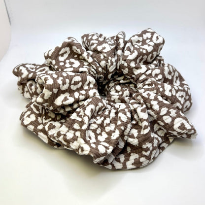 Hazel Cheetah Ribbed Scrunchie Enchanted Scrunch