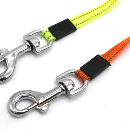 Retractable Pet Leash with Light ViralGalleria.com