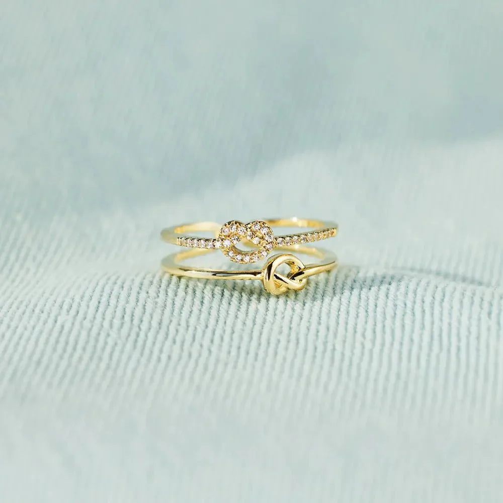 EmberBind Knot Ring Ivory Embers