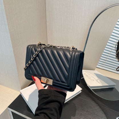 Fashionable Western-style Minimalist Casual Single-shoulder Crossbody Bag See size chart under “more details” The Fashion Celestial