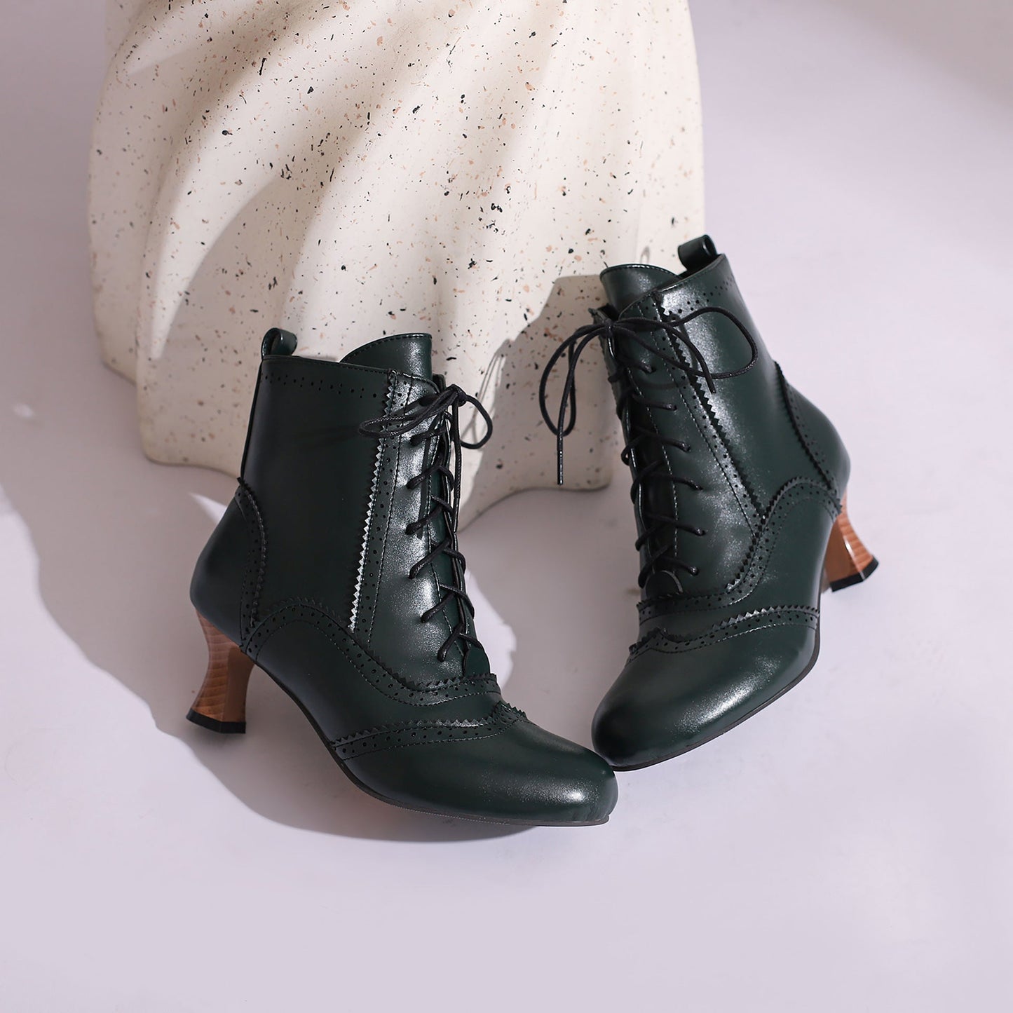 Women’s Dopamine Girl Short Boots – Comic-Con Style Winter Footwear FitiqueFit