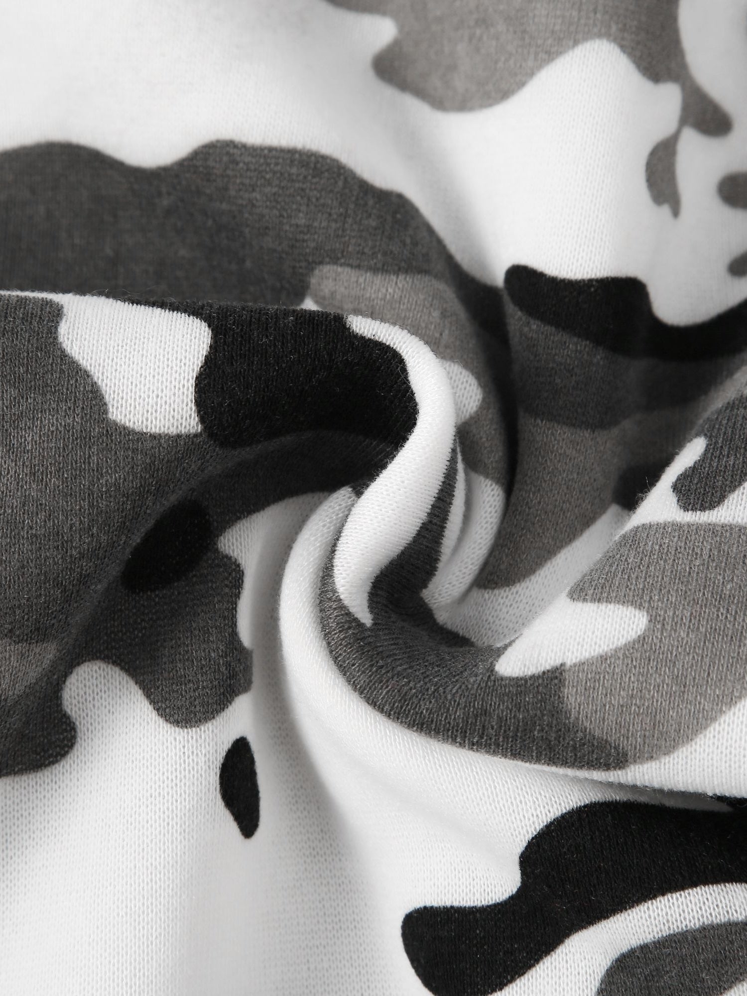 Men's Camouflage Loose Pullover Hooded Fleece Sweatshirt for Autumn And Winter, Hooded, Fleece NovaCart