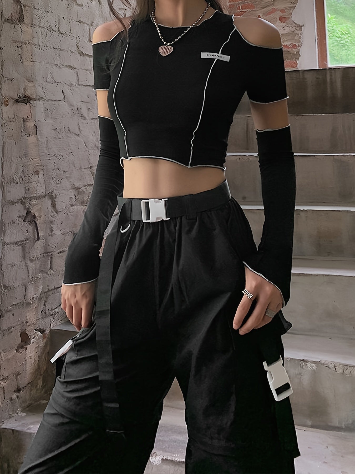 Summer Stylish Short Fitted T-Shirt for Women with a Round Neck, Hollow Design, And Long Sleeves, Perfect for Street Photography NovaCart