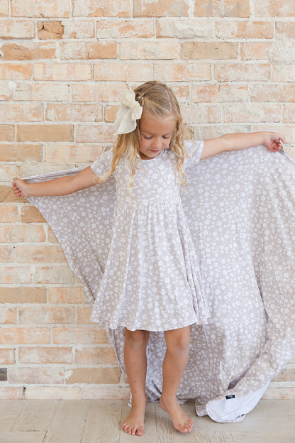 Calista - Dress Blush Lotus