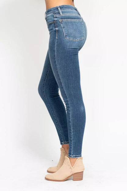 Judy Blue Full Size High Rise Button Fly Skinny Jeans Plus Size Garden Naked Curves