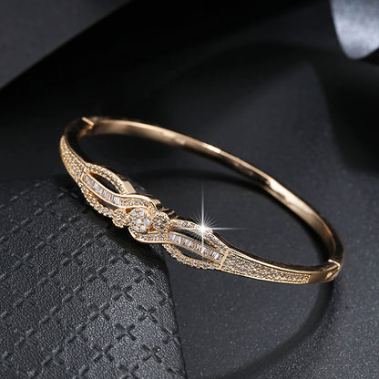 Starry Sky Bracelet: European and American Fashion Elegant Synthetic Zirconia Bracelet NovaCart