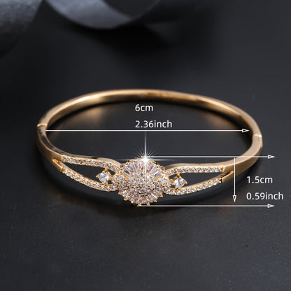 Elegant And Sophisticated Zirconia Bracelet With A Trendy And Minimalist Design, Exuding A Sense Of Luxury And Fashion. NovaCart
