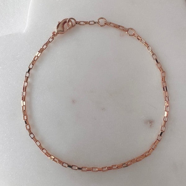 Boxy Chain Bracelet Shop Style & More | Fresh Looks, Everyday Deals & Free Shipping