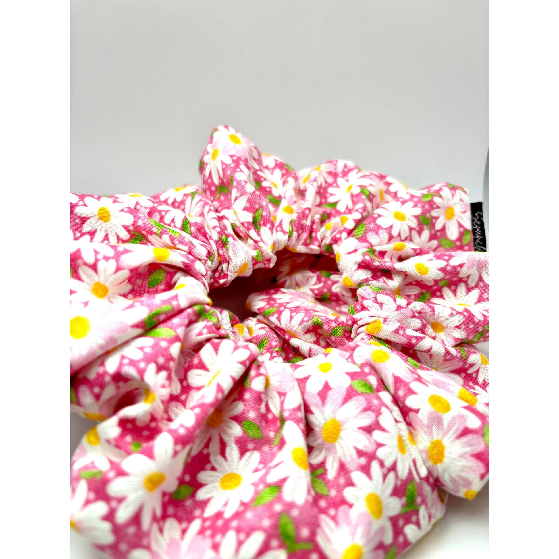 Pink Daisy Summer Scrunchie Enchanted Scrunch