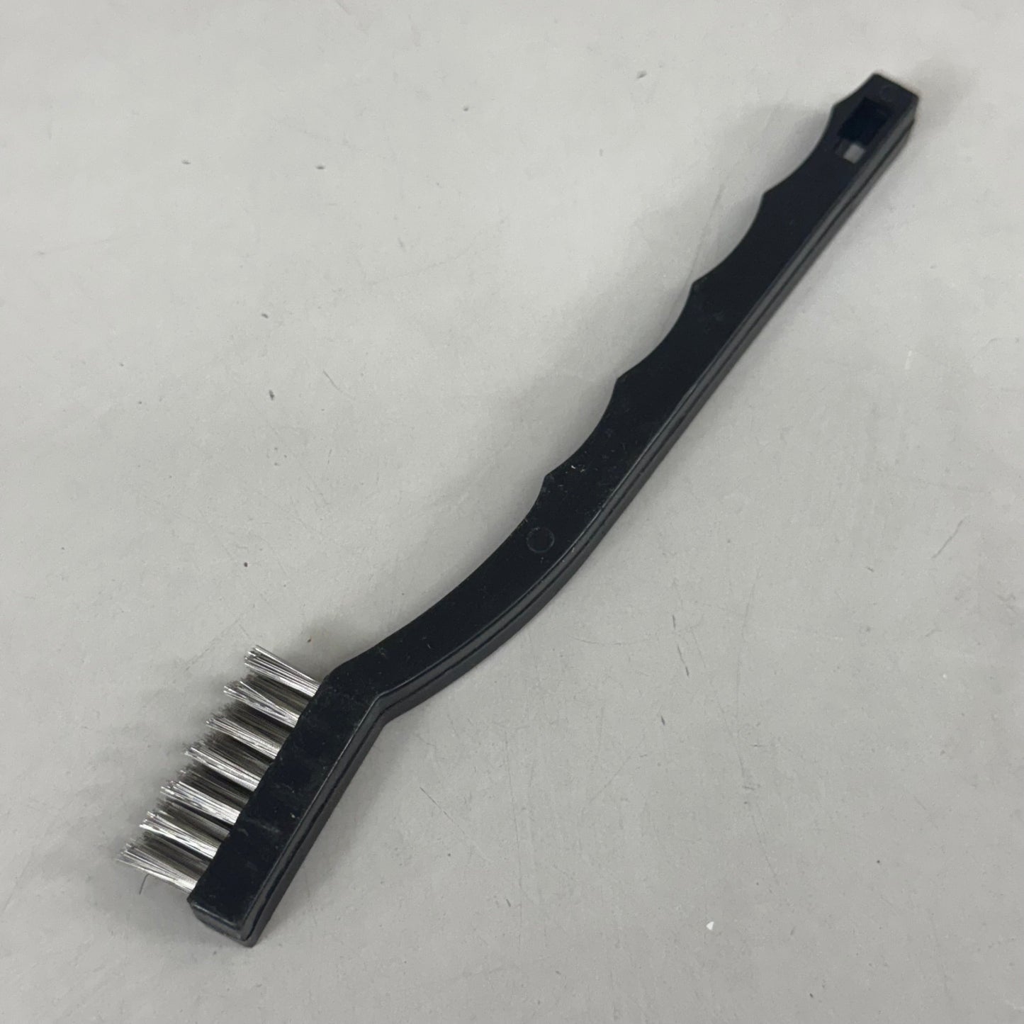 (40 Brushes, 1 Box) Anti-Static Hand Tool Brushes For Removing Dirt 7" Overall Length Black (New Other- Slightly Damaged Packaging) PayWut