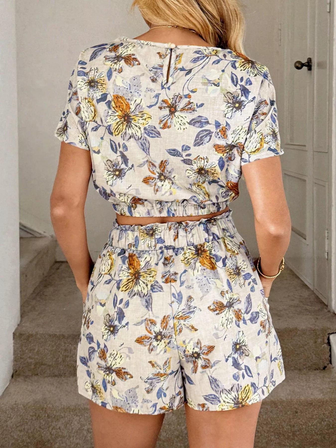 Floral Print Crop Top and Shorts Set New Era Fashion LLc