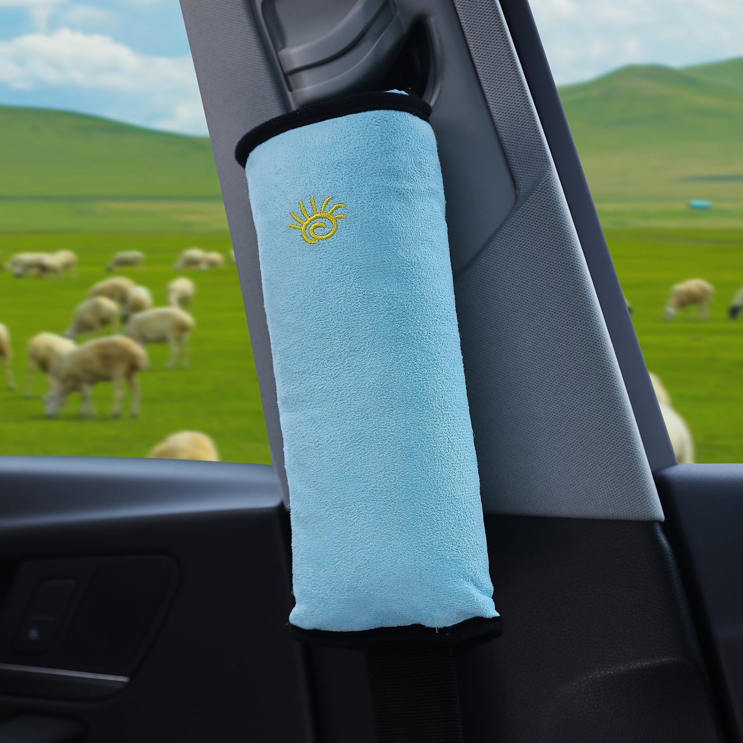 1pc Car Automotive Seat Belt Cover Shoulder Cover Seat Belt Holder Cute Lengthened And Thickened Plush Safety Belt Shoulder Cover, Car Safety Shoulder Guard, Seat Belt Adjustment Retainer, Anti-Strangle Neck Seat Belt NovaCart