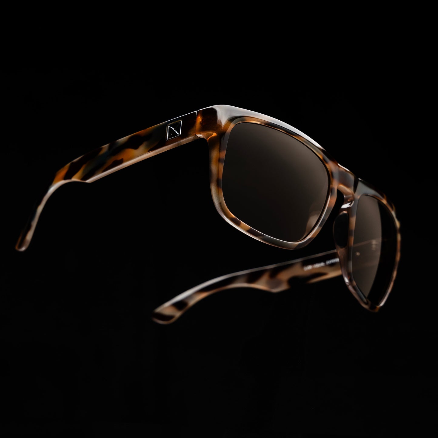 81's Patagonia (Gloss) Bolt & Arrow