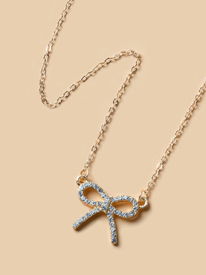 The GlimmerKnot Necklace Ivory Embers