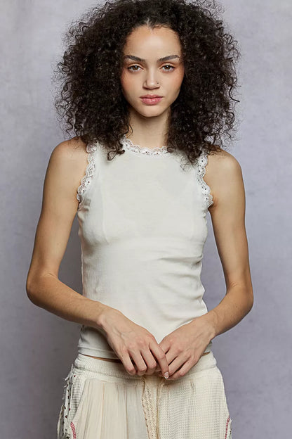 POL Round Neck Cropped Tank with Lace Trim Montret