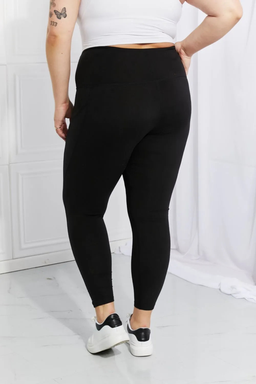 Leggings Depot Full Size Strengthen and Lengthen Reflective Dot Active Leggings New Era Fashion LLc