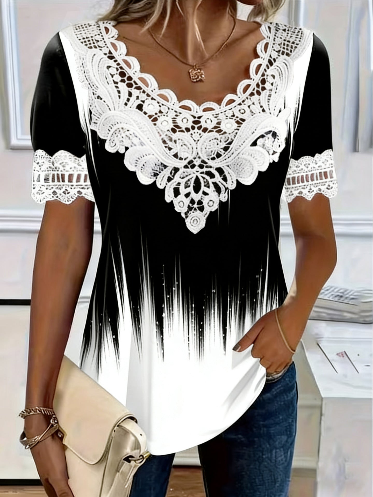 Women's Lace Patchwork Crew Neck Short Sleeve T-Shirt FitiqueFit
