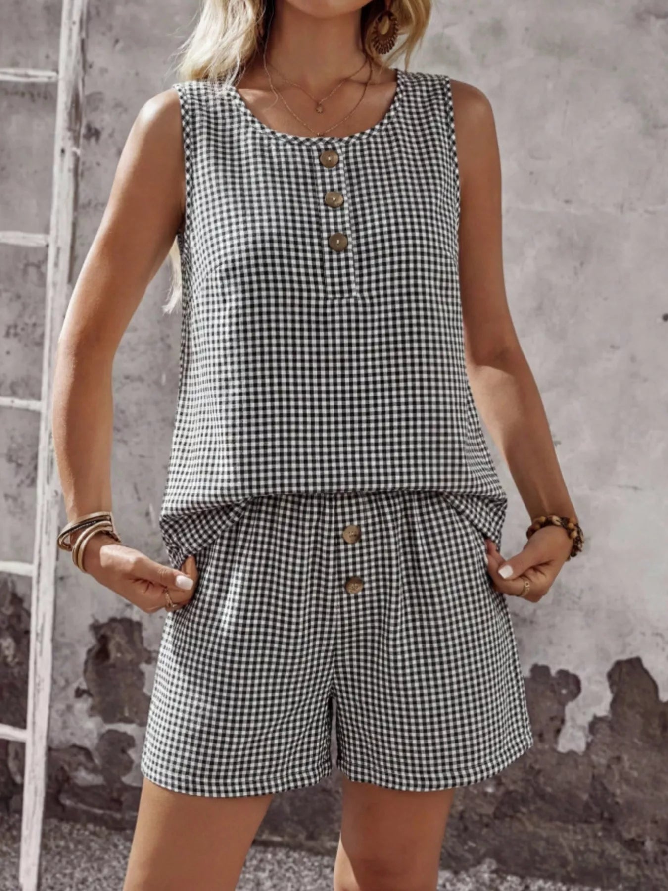Gingham Sleeveless Top & Shorts Set New Era Fashion LLc