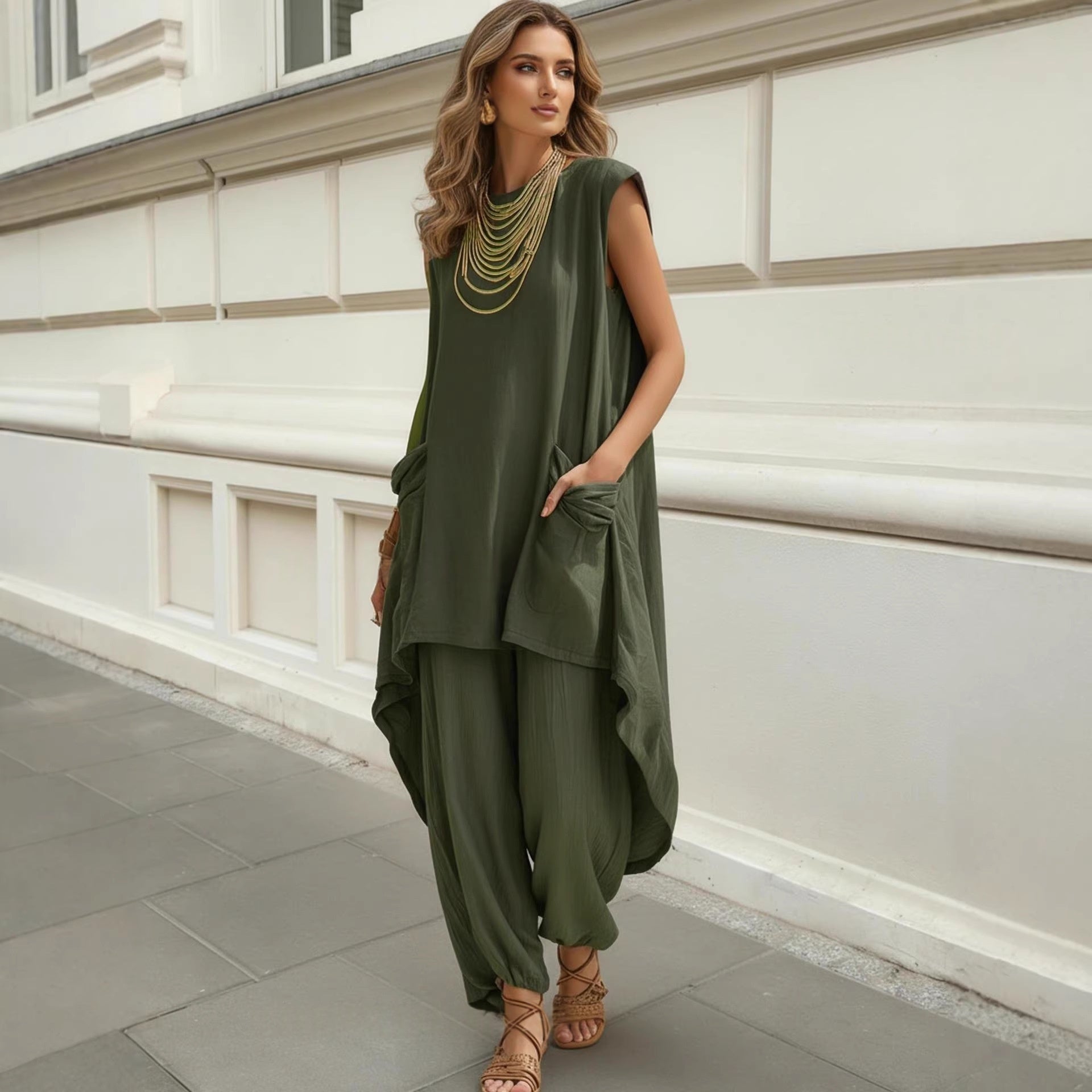 Sleeveless 3D-Cut Resort Two-Piece Set | Top & Pants FitiqueFit