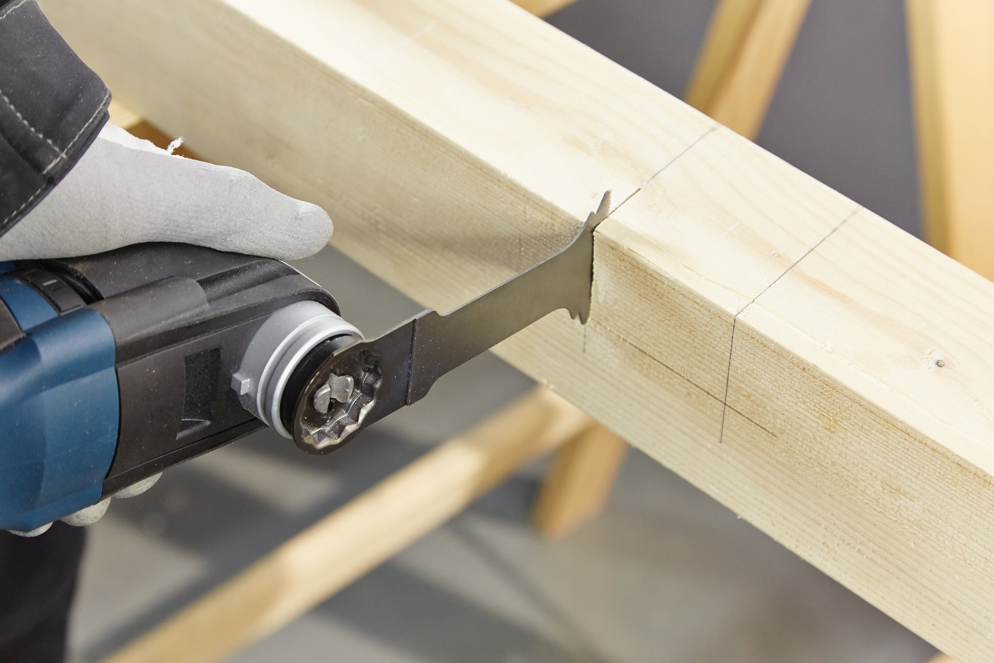 BOSCH OSM200F 2 In. StarlockMax® Oscillating Multi Tool Bi-Metal Plunge Cut Blade VM Hardware