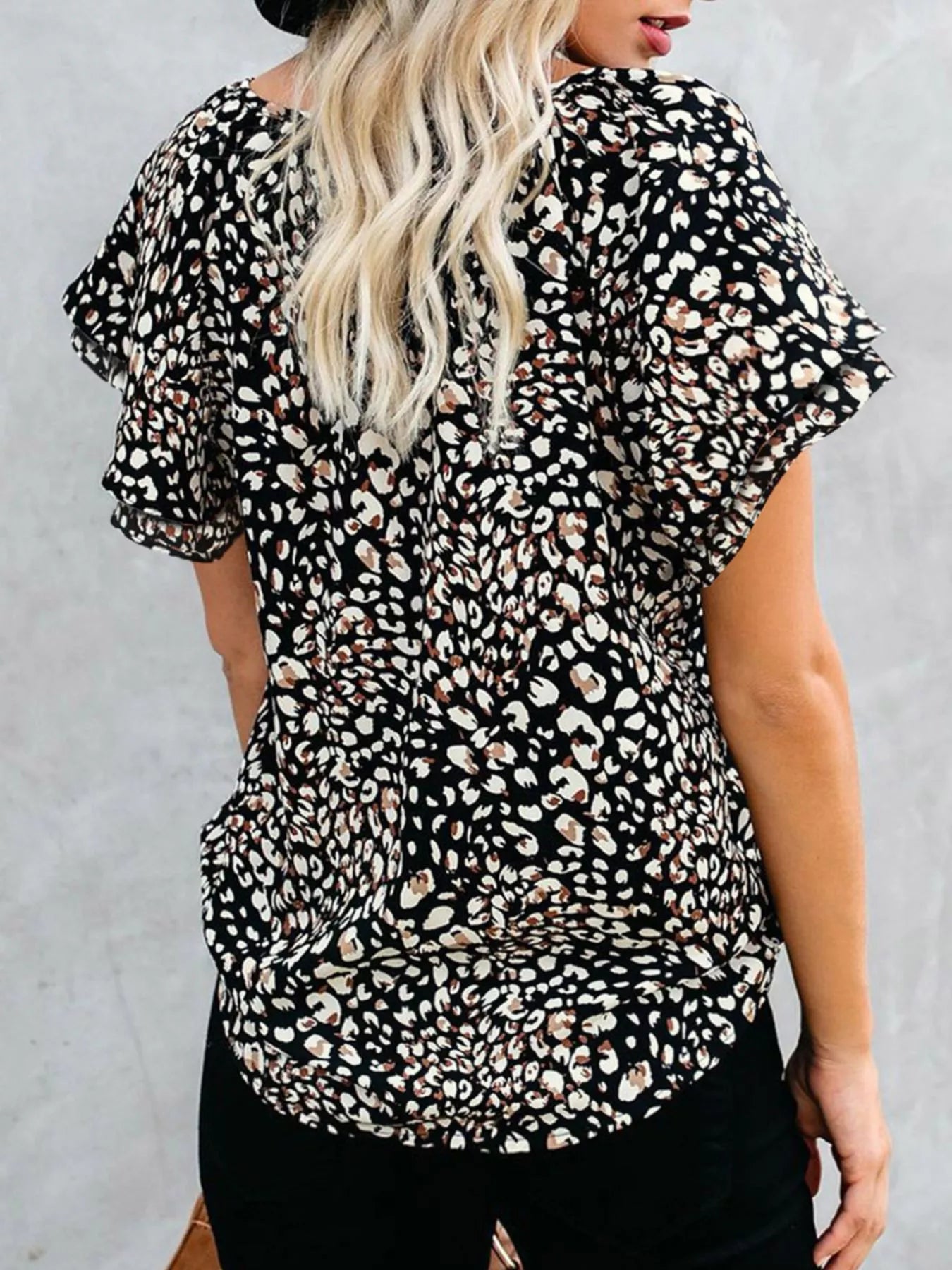 Full Size Floral Print V-Neck Shirt Plus Size New Era Fashion LLc