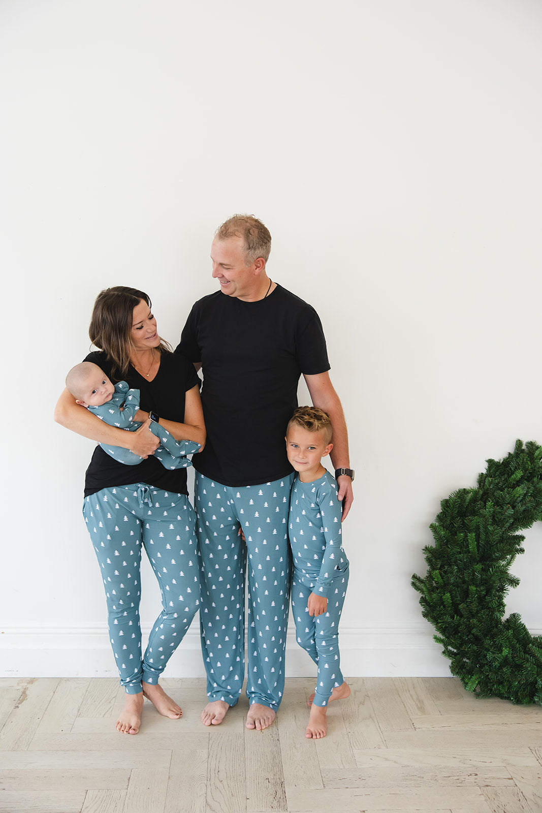 Northern Pine (ribbed) - Zippy Blush Lotus