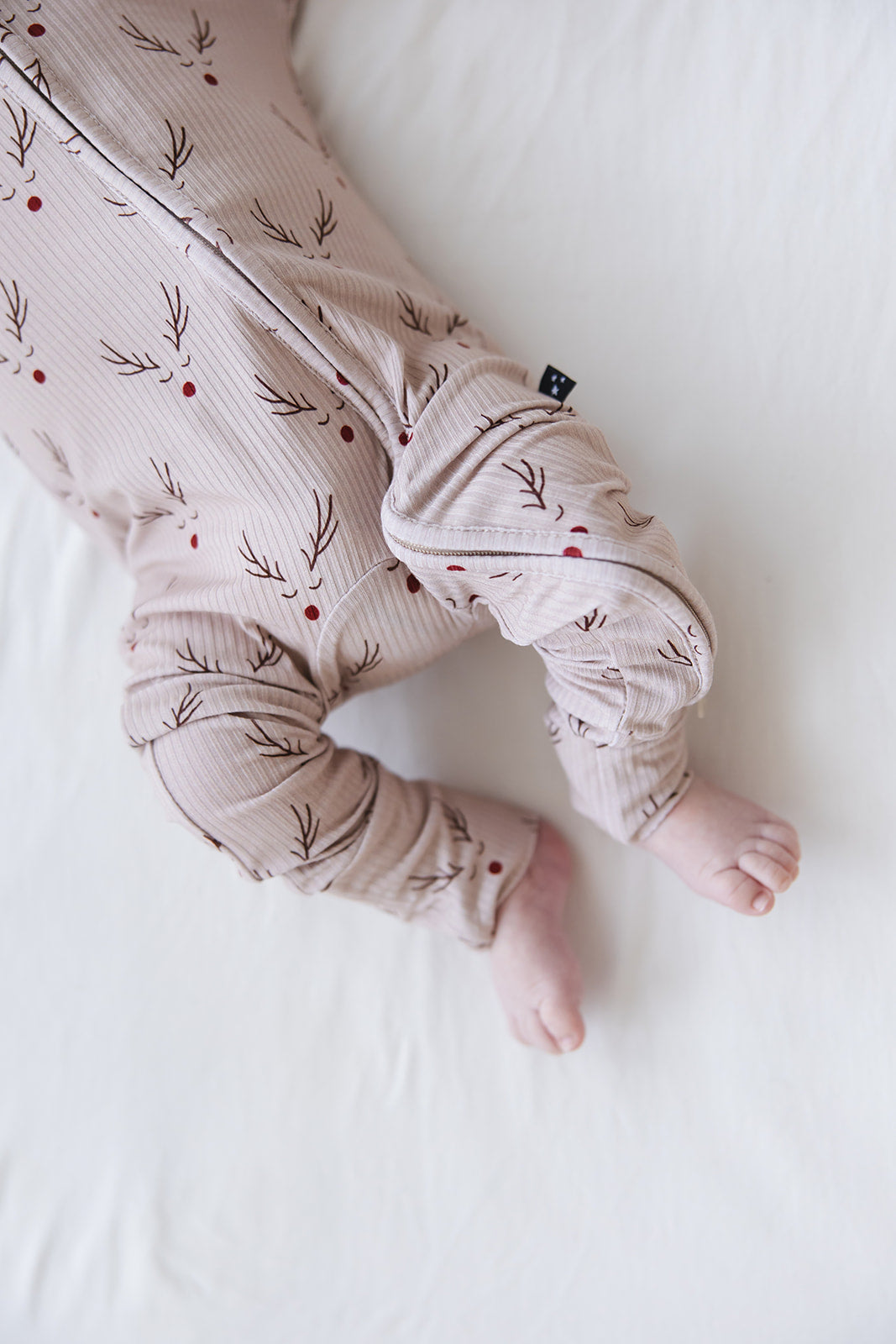 Reindeer Ridge (ribbed) - Zippy Blush Lotus