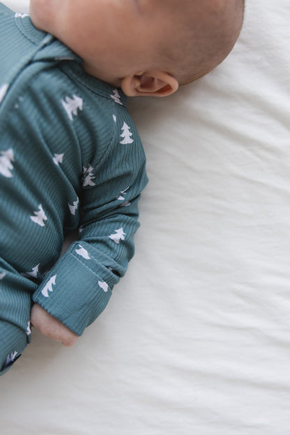 Northern Pine (ribbed) - Zippy Blush Lotus