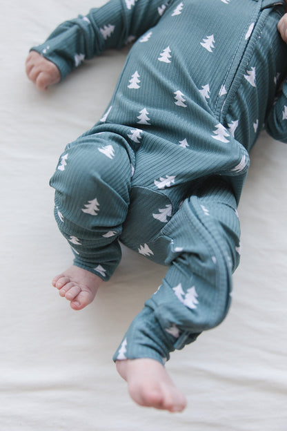 Northern Pine (ribbed) - Zippy Blush Lotus