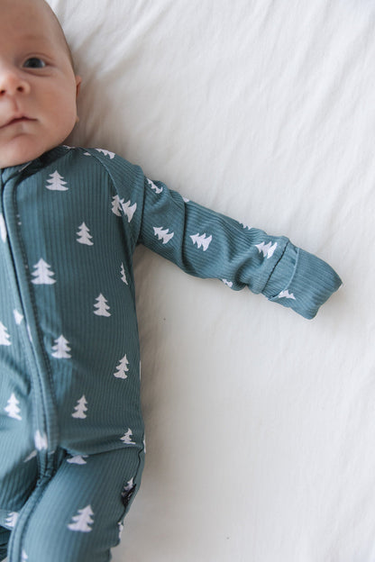 Northern Pine (ribbed) - Zippy Blush Lotus
