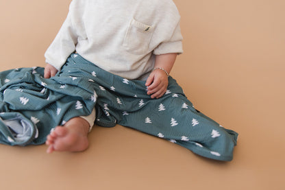 Northern Pine (ribbed) - Lightweight Blanket Blush Lotus