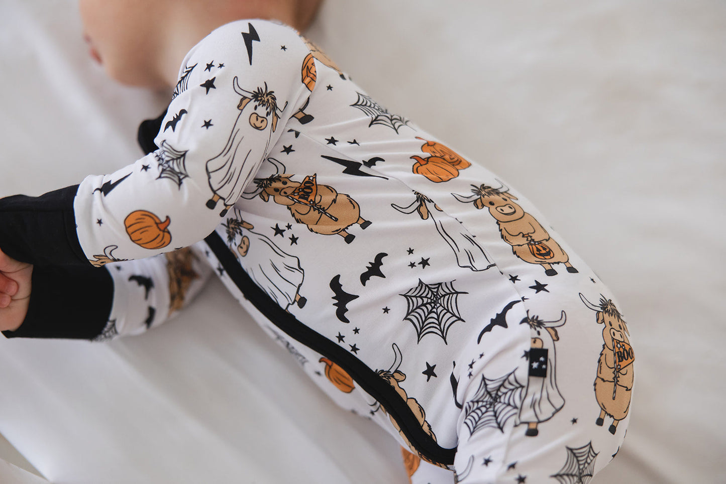 Cowloween - Zippy Blush Lotus