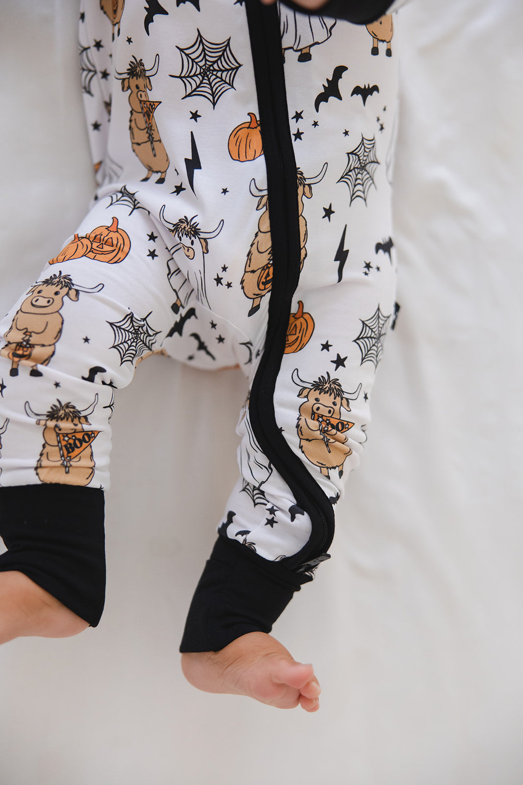 Cowloween - Zippy Blush Lotus