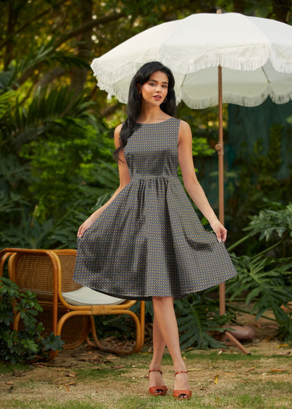 Isabella Vintage Dress Retrolicious