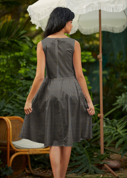 Isabella Vintage Dress Retrolicious