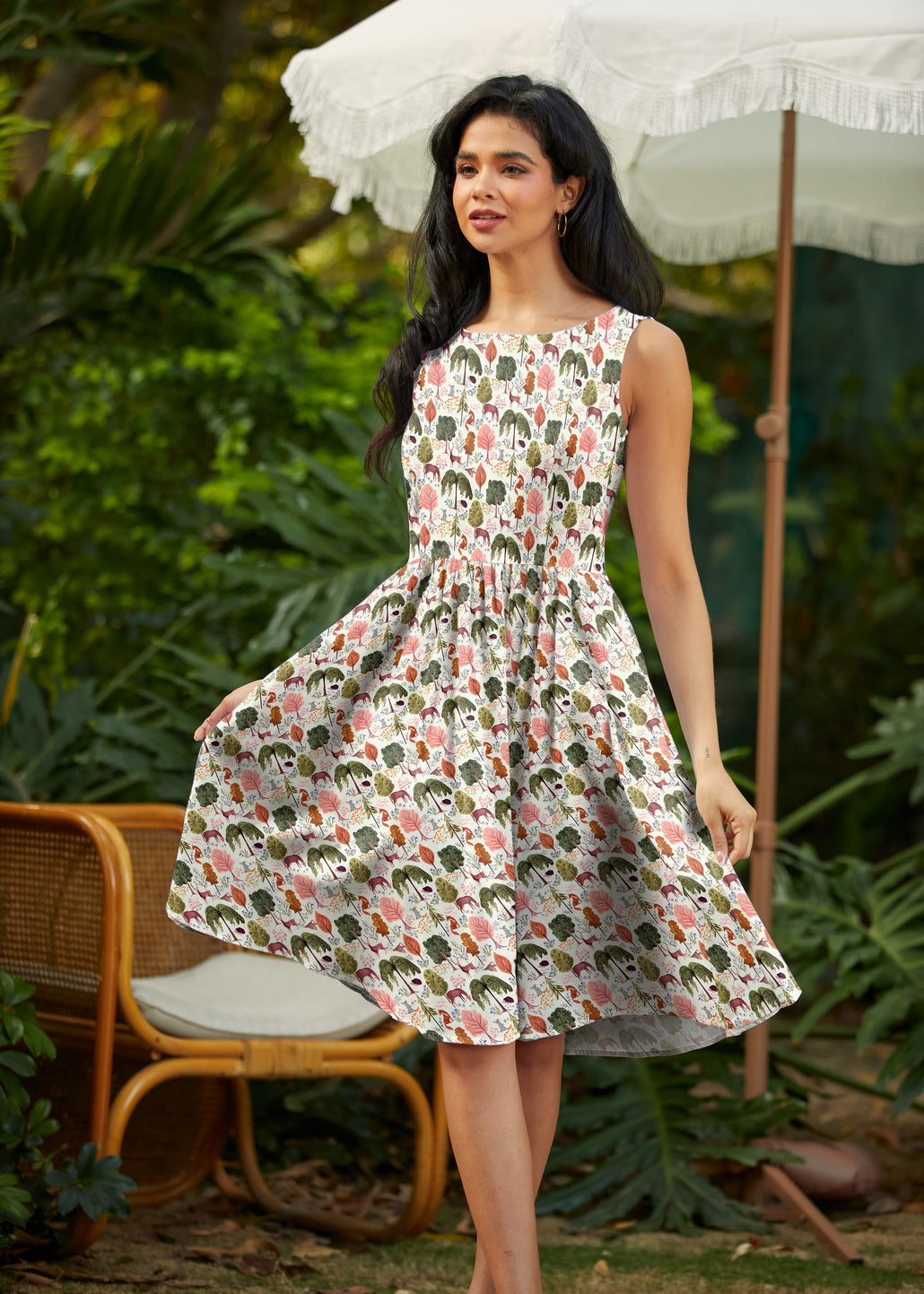 Woodland Vintage Dress in Cream Retrolicious