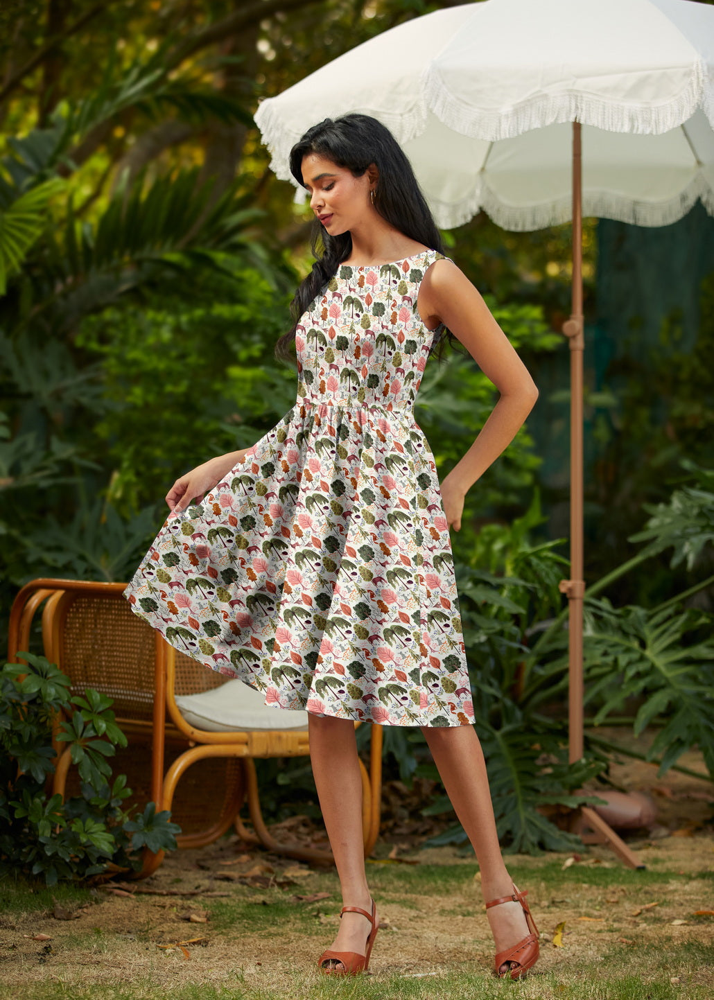 Woodland Vintage Dress in Cream Retrolicious