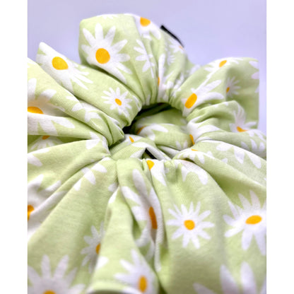 Green Daisy Summer Scrunchie Enchanted Scrunch