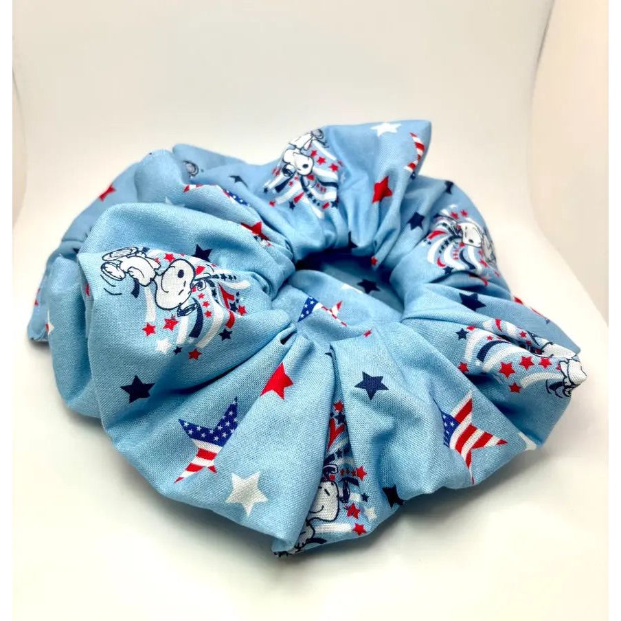 Snoopy Patriotic Scrunchie Enchanted Scrunch