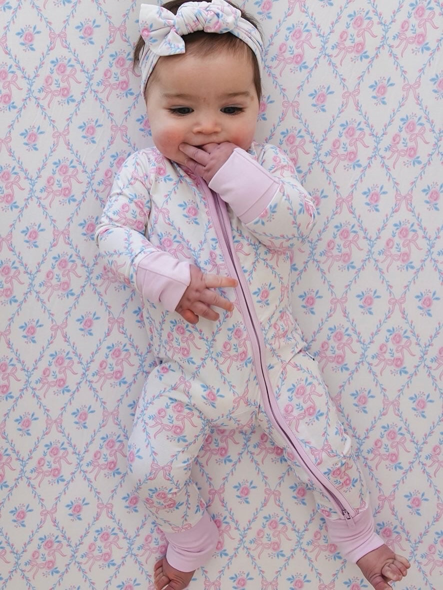 Charlotte - Zippy Blush Lotus