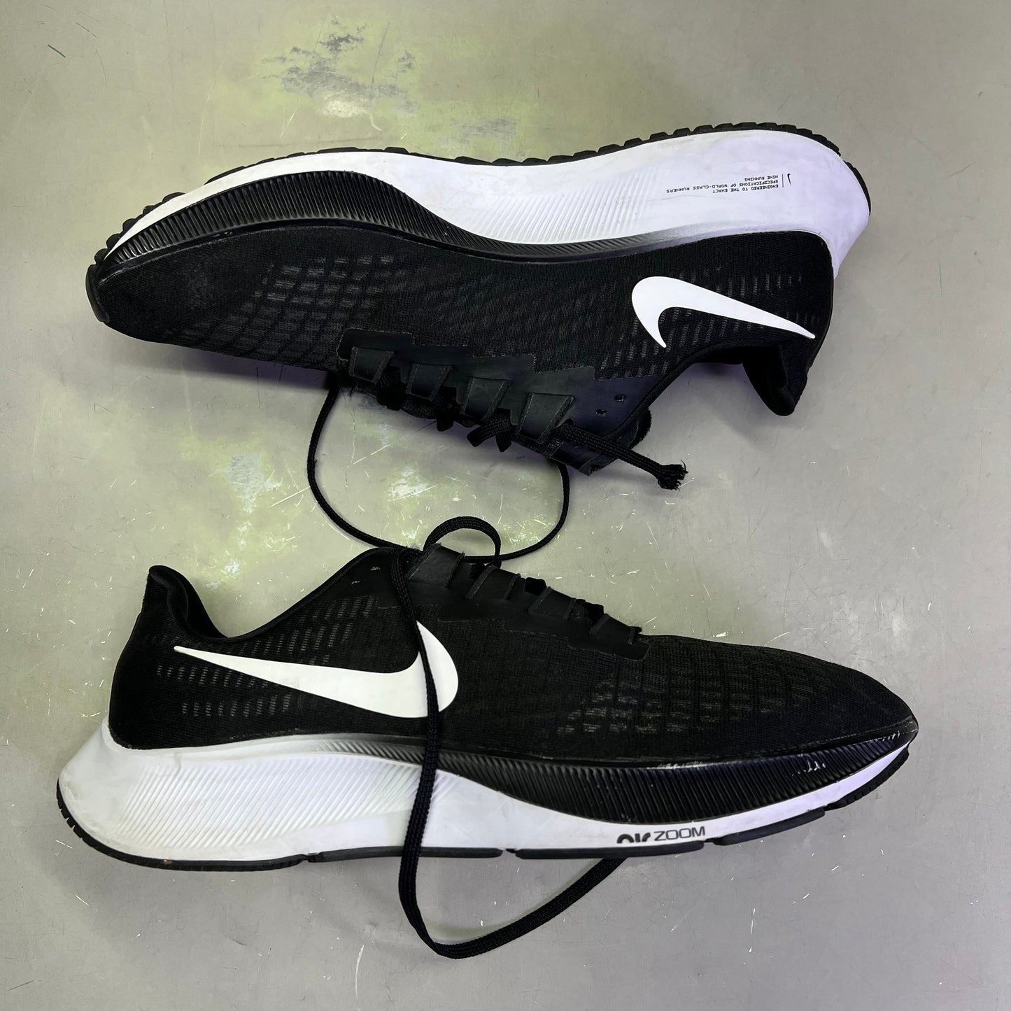 NIKE Air Zoom Pegasus 37 Running Shoes Men's Sz 14 Black/White (Pre-Owned) PayWut