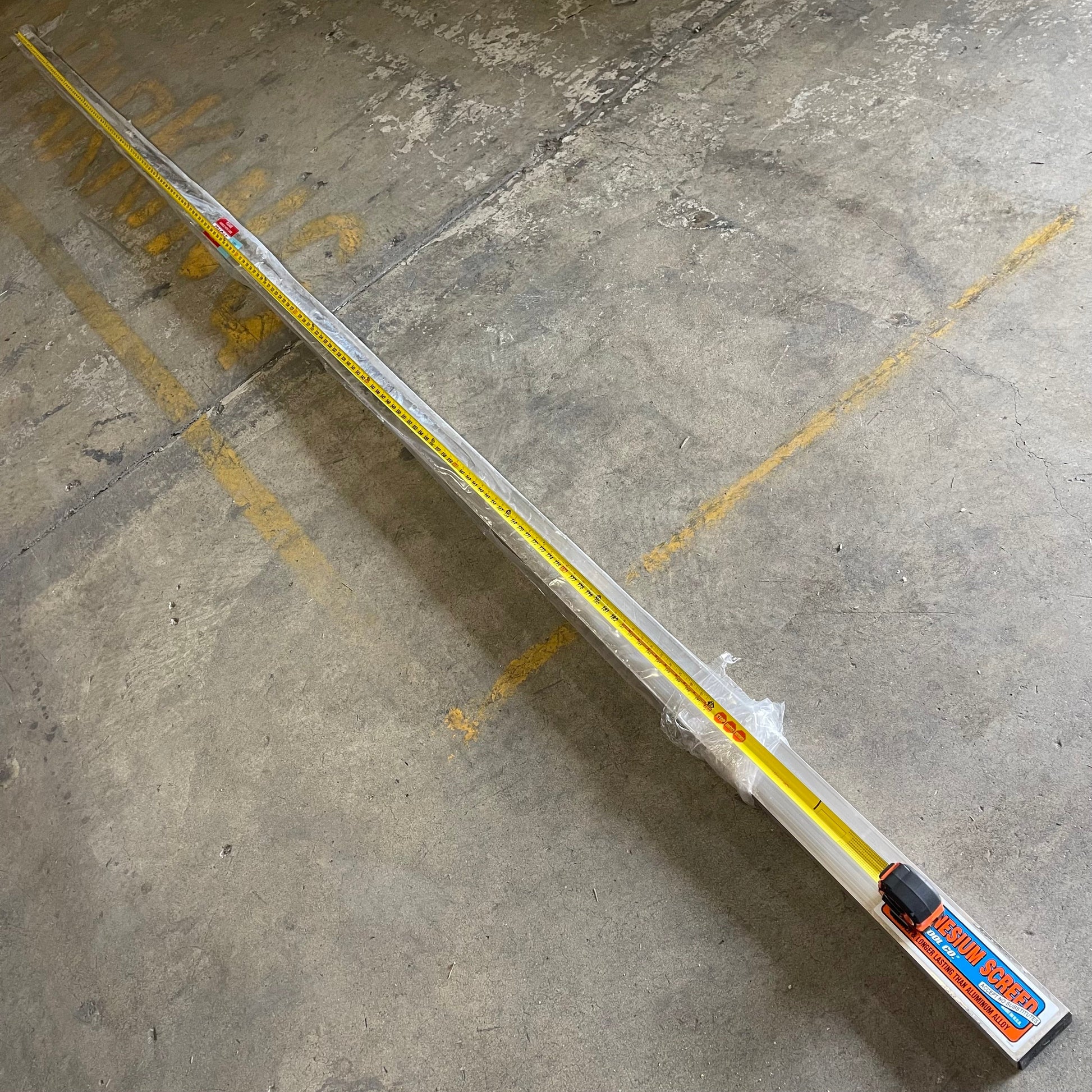 KRAFT TOOL CO. Magnesium Screed 216”x1 1/2”x3 1/2” CC619 PayWut