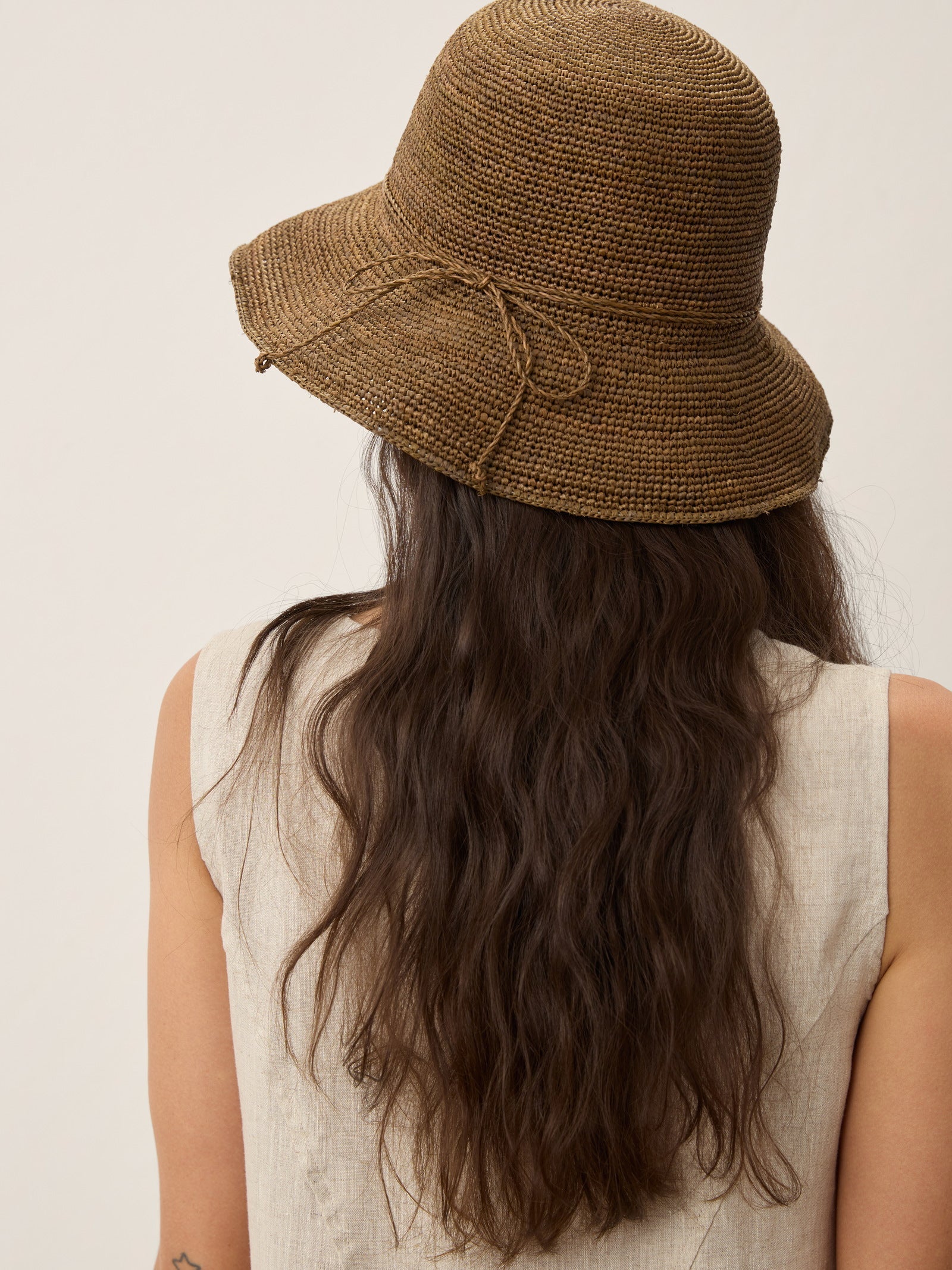 Handwoven Raffia Wide-Brim Sun Hat With Removable Bow LINTICO