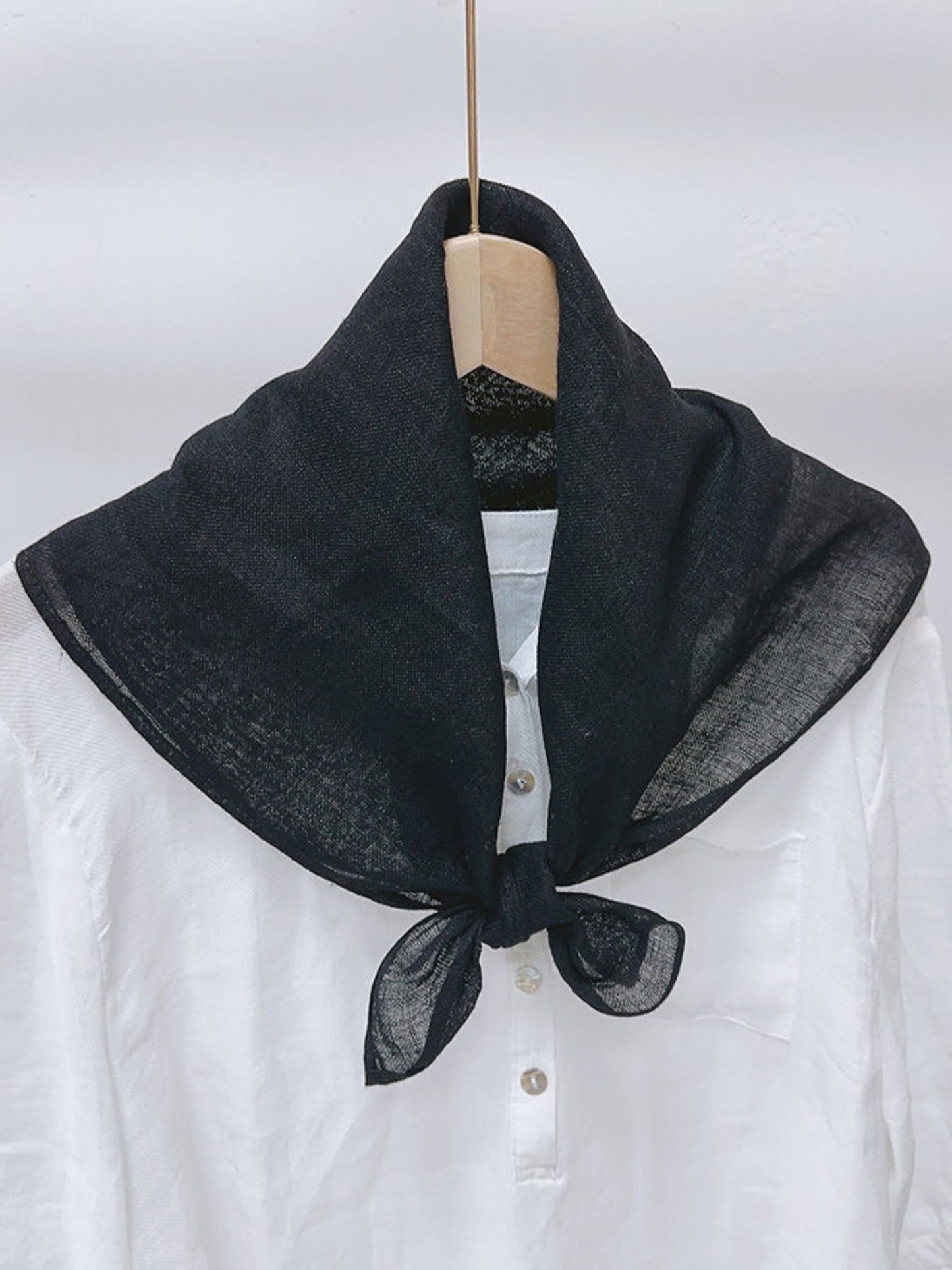 100% Linen Hand-Stitched Square Scarf LINTICO